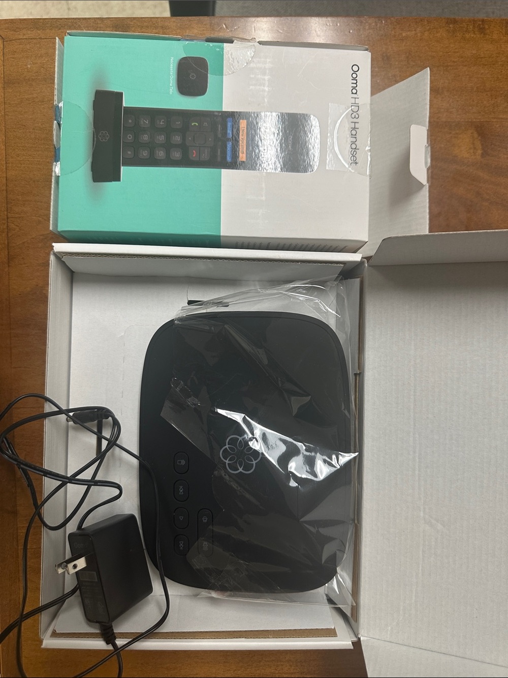 Black Corded Electronics Hub with Handset - Black